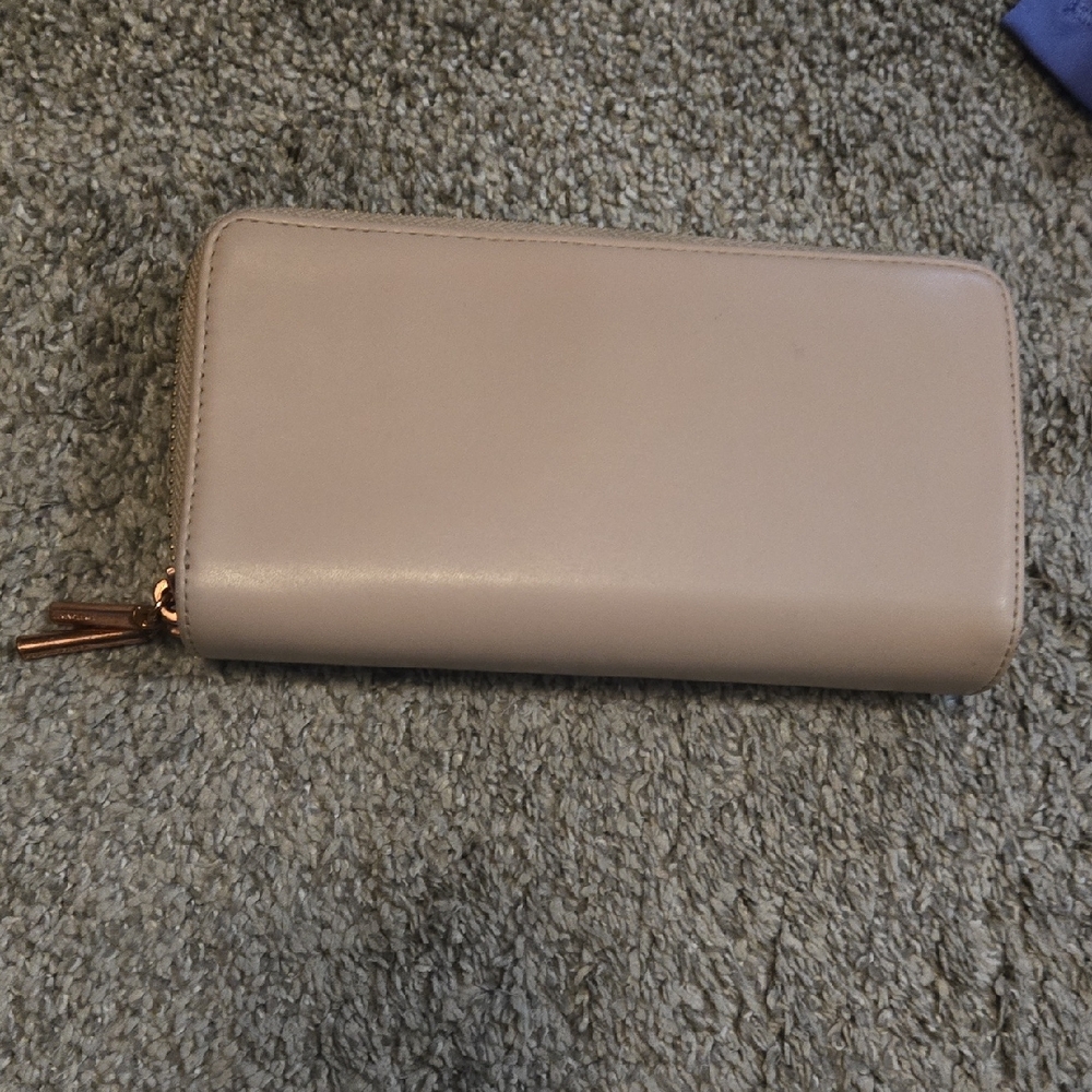 Elegant Light Pink Women's Wallet